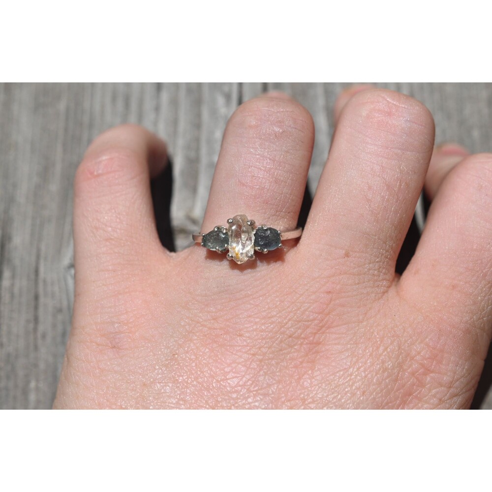 Montana Sapphire Ring, Raw Stone ring, Gemstone Rings, Rings for women, Birthday